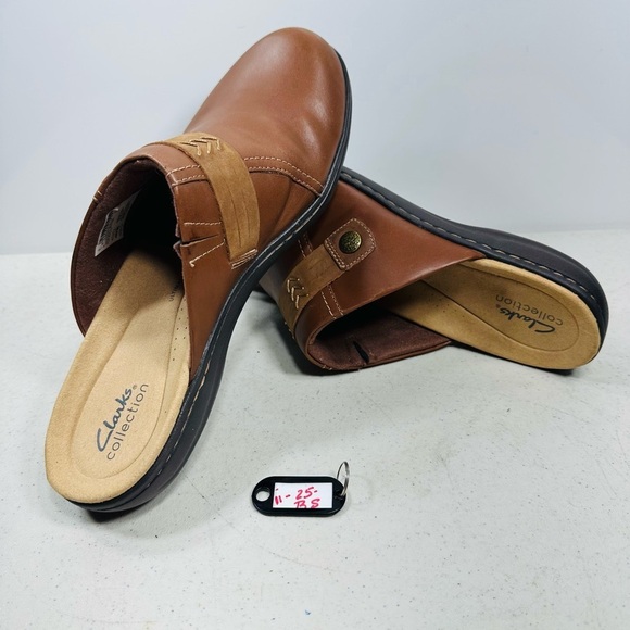 Clarks Shoes - Women's Laurieann Ella Slip-On Embellished Black Clogs  size 11